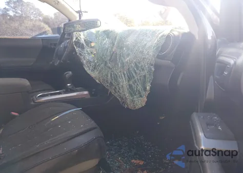 2017 Toyota Tacoma Sr5 V6 from USA, damaged, VIN 5TFAZ5CN2HX030361